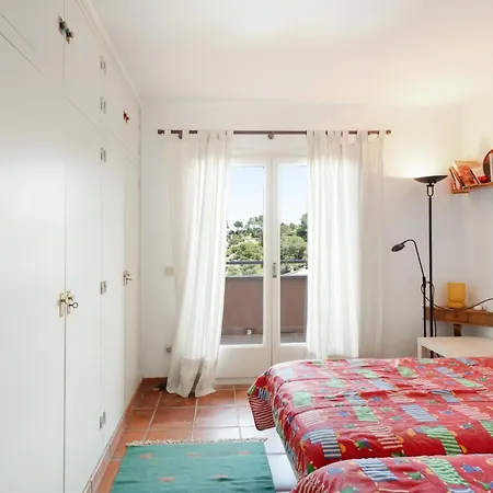 Creu 16 Hébergement de vacances *